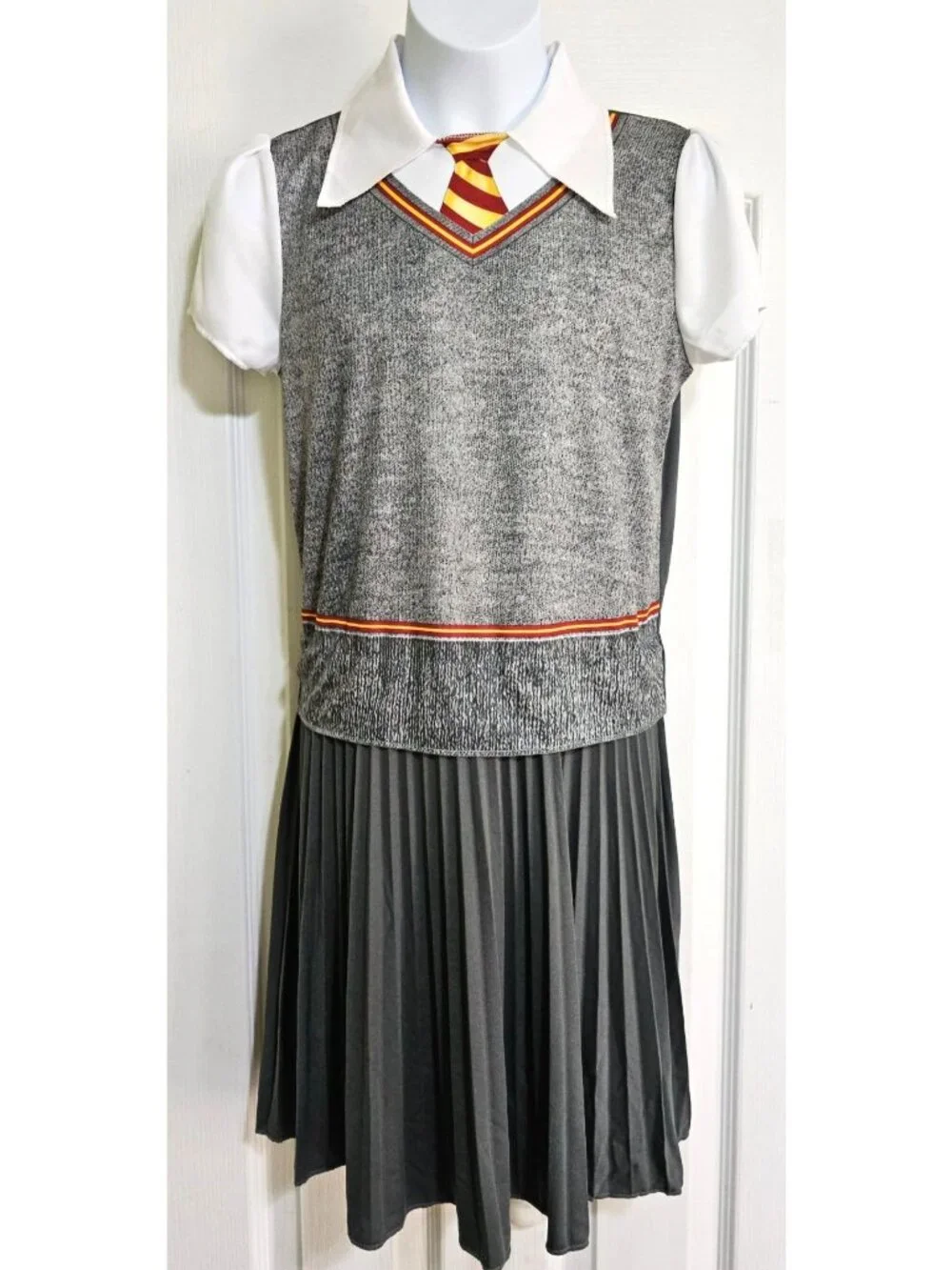 Harry Potter Hermione Deluxe Costume Girls 10-12 Dress Robe Wand Hedwig Plush